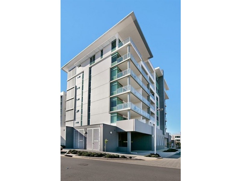 711/1-2 Tarni Court, New Port SA 5015