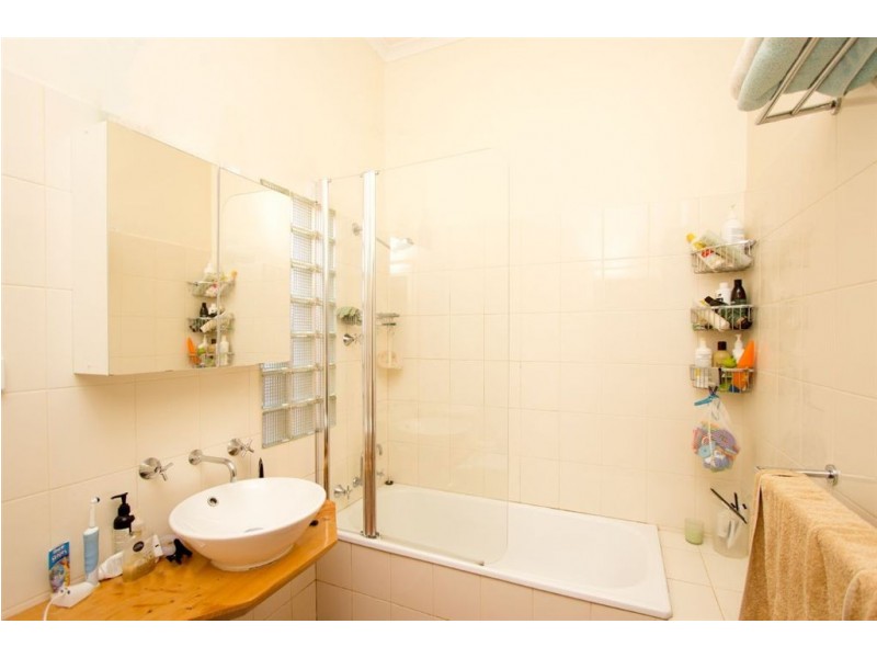 11A Windsor Street, Largs Bay SA 5016