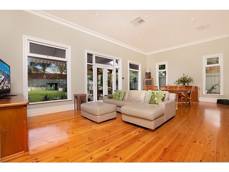 129 Woolnough Road, Largs Bay SA 5016