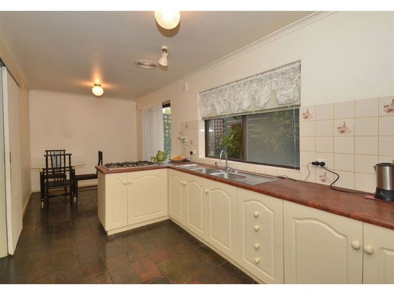 11 mariners crescent, West Lakes SA 5021