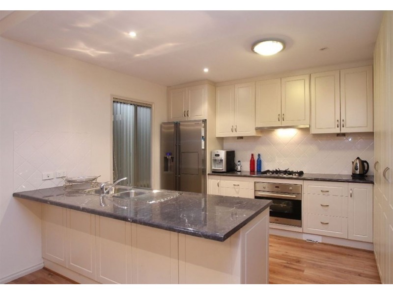 6 Stanford Glen, Seaford Rise SA 5169