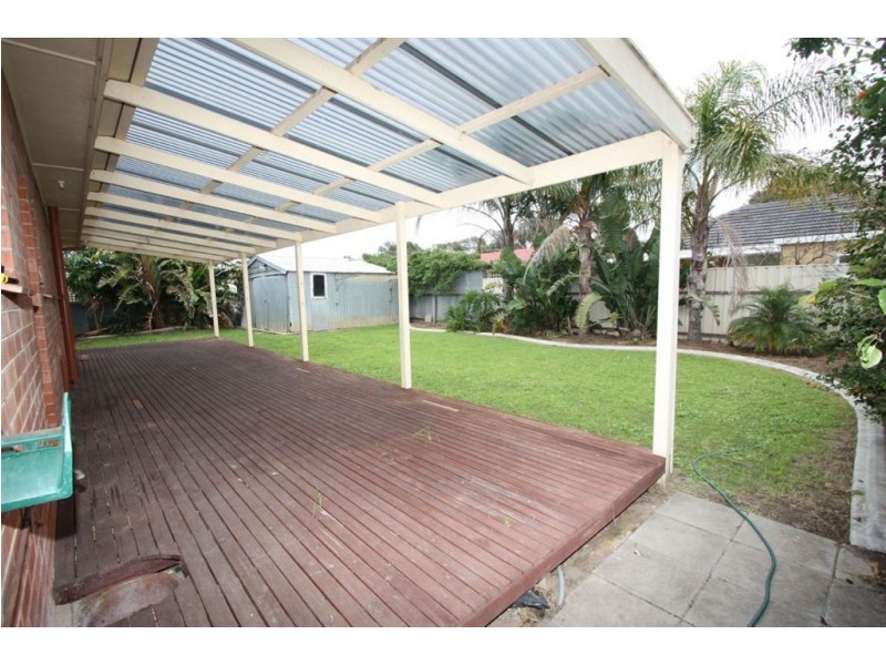 5 Wald Avenue, Semaphore South SA 5019