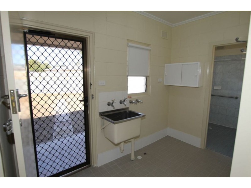 50 Yongala Street, Taperoo SA 5017