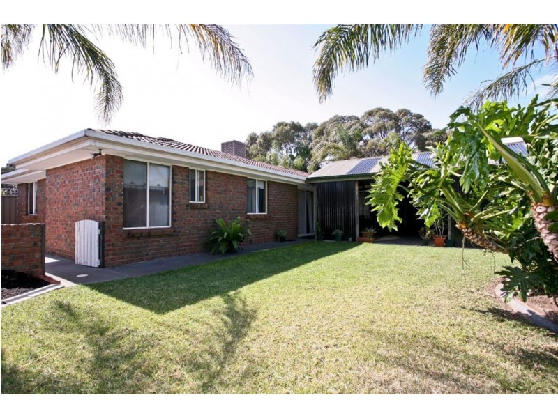 18 Reynolds Drive, Paralowie SA 5108