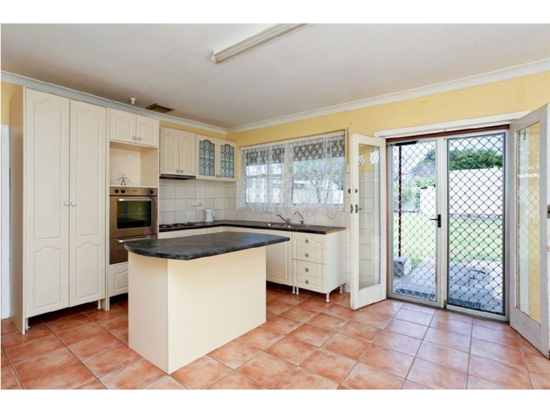 283 Railway Terrace, Taperoo SA 5017
