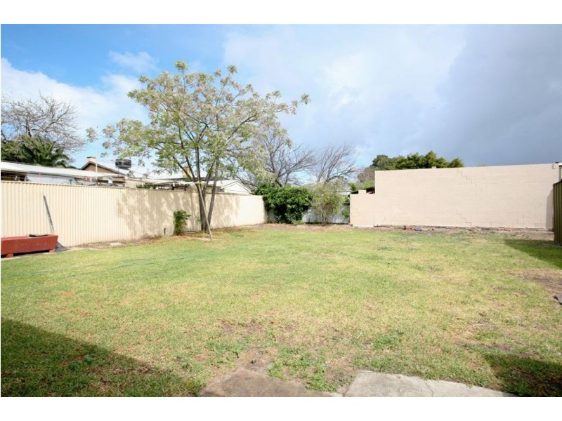 283 Railway Terrace, Taperoo SA 5017