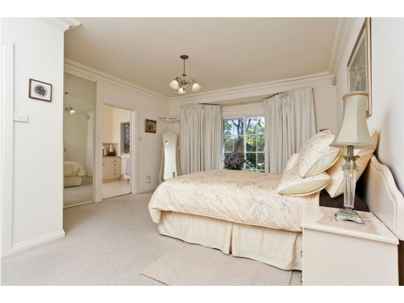 24 Newcombe Avenue, West Lakes Shore SA 5020