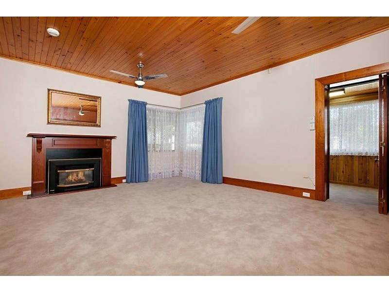 9 Moldavia Walk, Osborne SA 5017