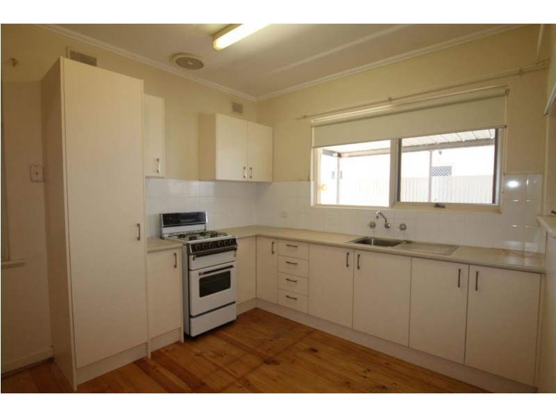 461 Victoria Road, Taperoo SA 5017
