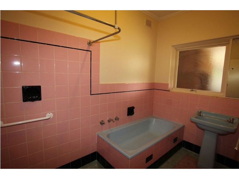 461 Victoria Road, Taperoo SA 5017