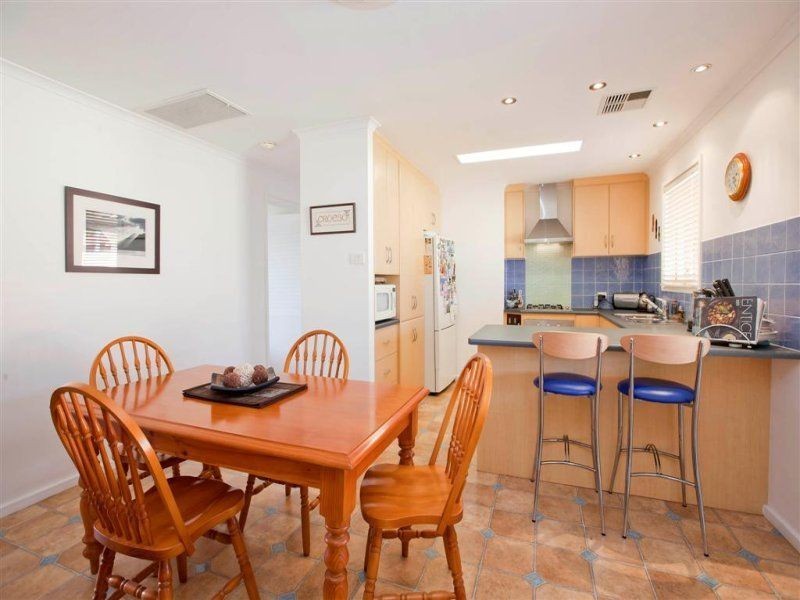 35 Tucker Crescent, North Haven SA 5018