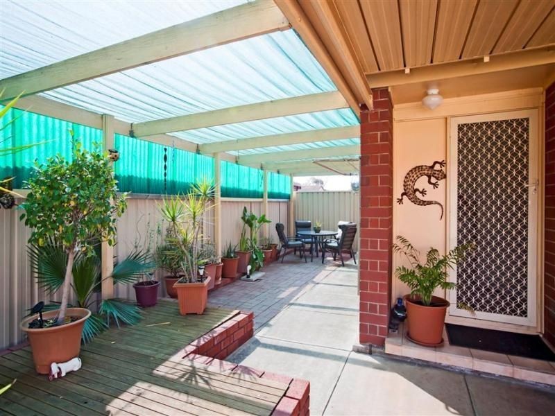 35 Tucker Crescent, North Haven SA 5018