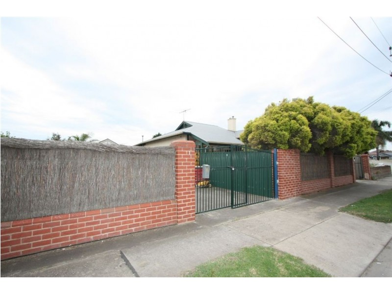 3 Rose Street, Ottoway SA 5013