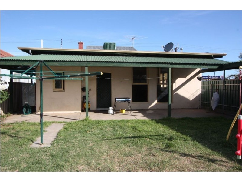 3 Rose Street, Ottoway SA 5013
