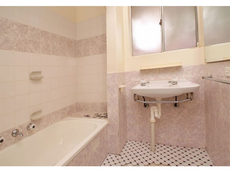 14 Manitoba Way, West Lakes SA 5021