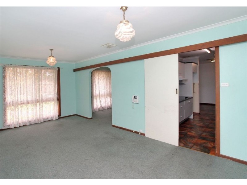 14 Manitoba Way, West Lakes SA 5021