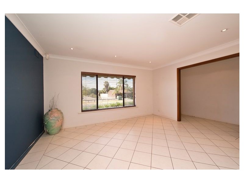 16 Brunswick Avenue, North Haven SA 5018