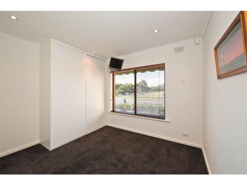 16 Brunswick Avenue, North Haven SA 5018