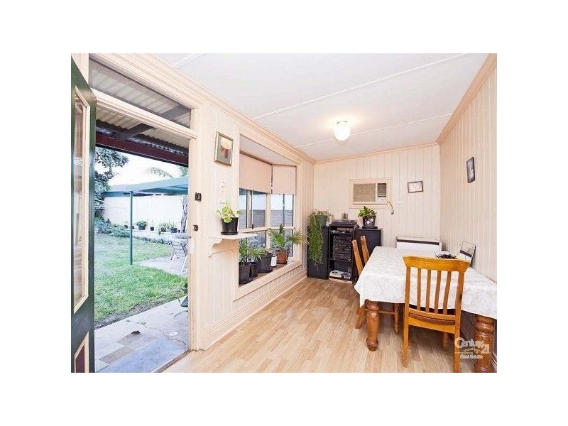 17 William Street, Semaphore South SA 5019