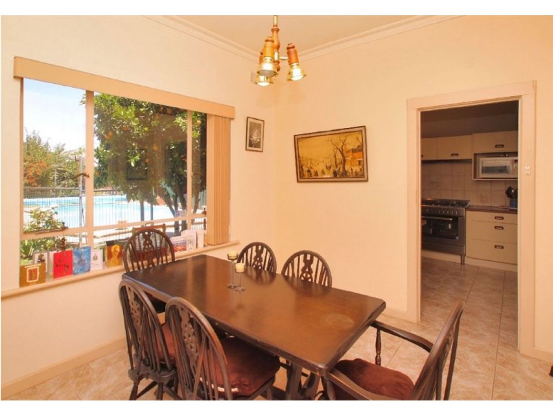 15 Glenlossie Street, Woodville South SA 5011