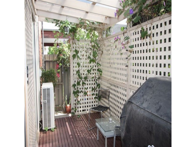 3/3 Sawford Street, Largs Bay SA 5016