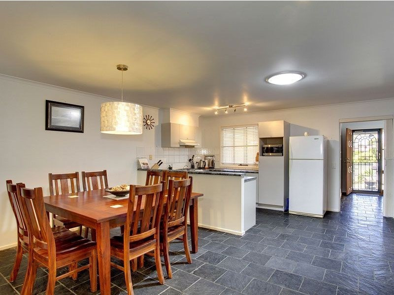 16 Emerald Parade, Ottoway SA 5013