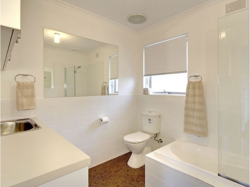 3/5 Bartlett Terrace, Semaphore Park SA 5019