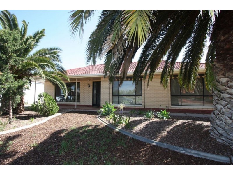 12 Sir Ewen Waterman Avenue, North Haven SA 5018