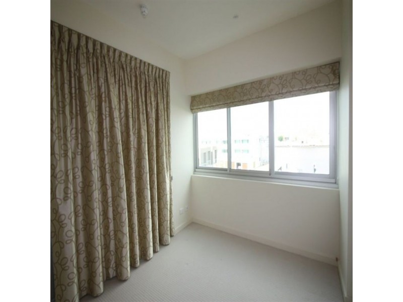 312/2-6 Pilla Avenue ‘Nautica South’, New Port SA 5015