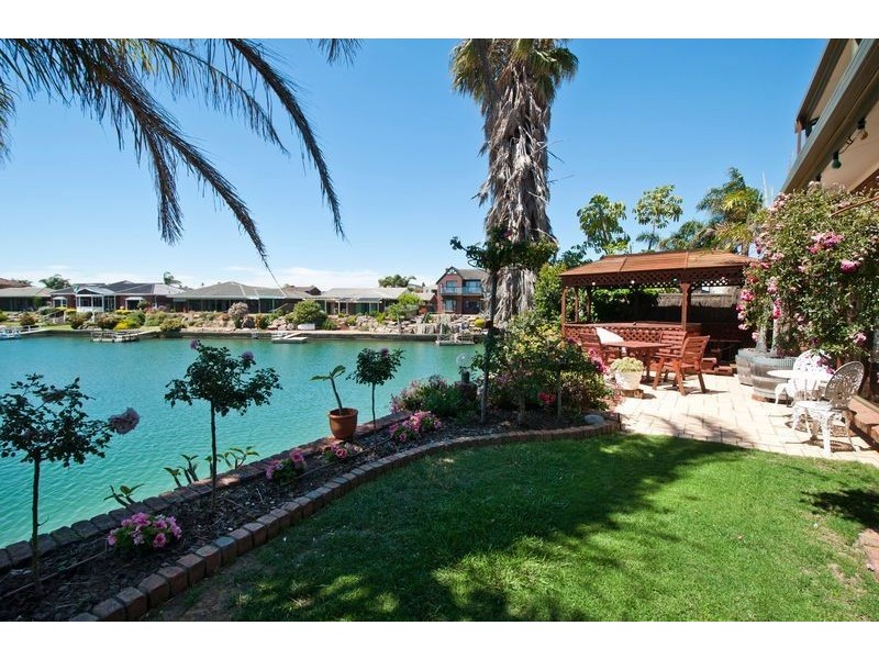 54 Martin Court, West Lakes SA 5021