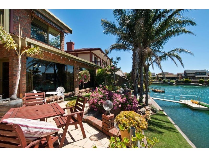 54 Martin Court, West Lakes SA 5021