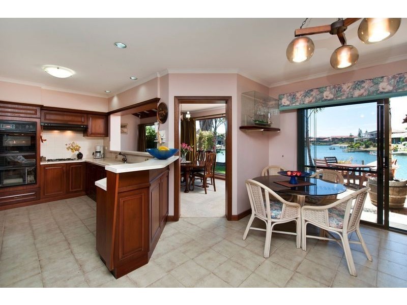 54 Martin Court, West Lakes SA 5021