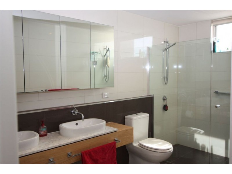 27 Karka Cove, New Port SA 5015