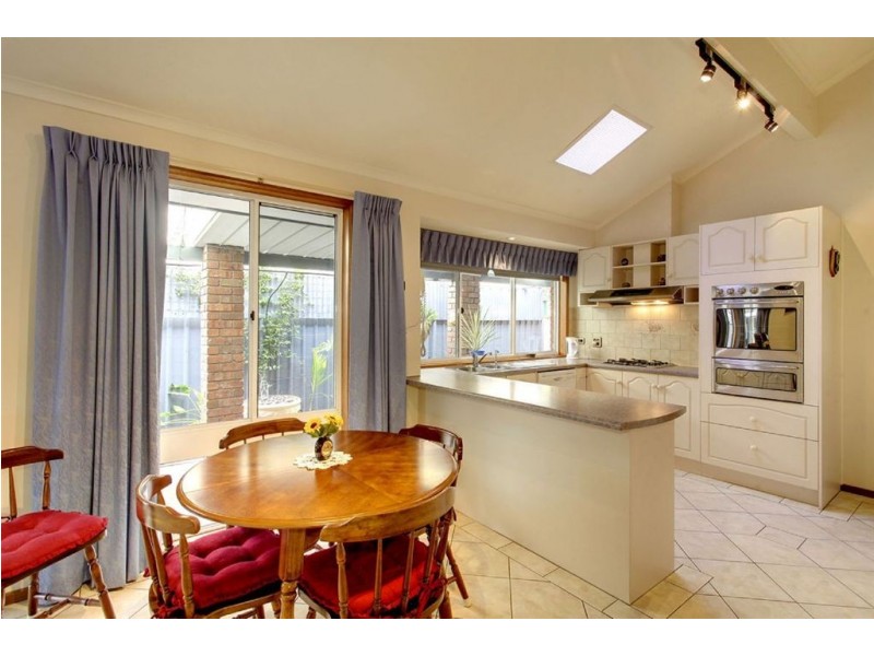 24 Beach Street, Grange SA 5022