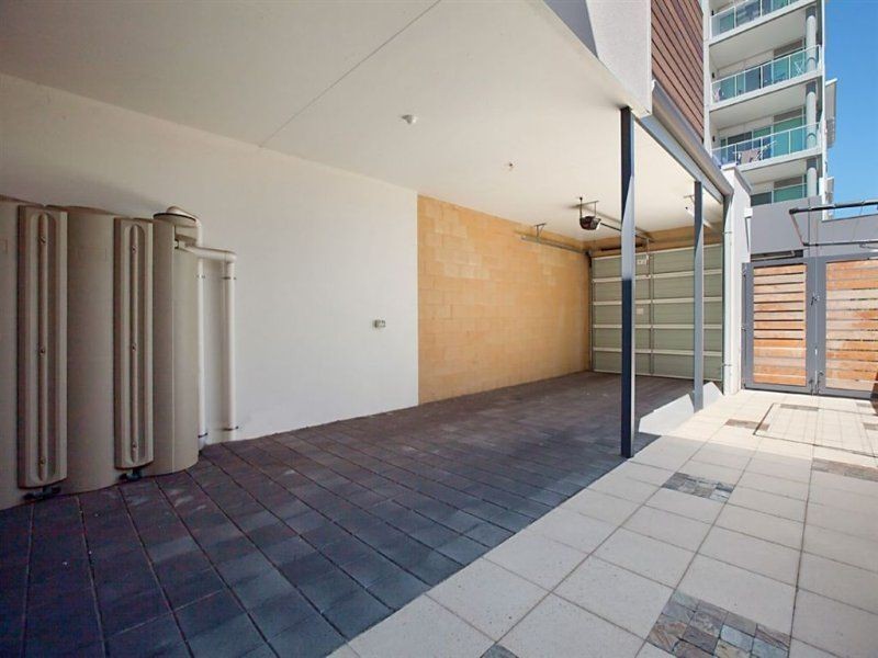 6 Karka Cove, New Port SA 5015