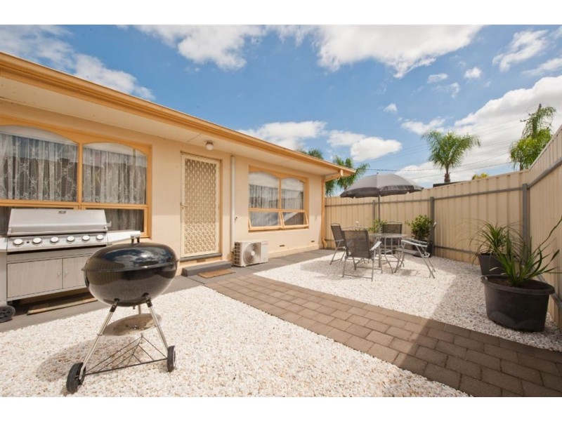 1/2 Pearce Street, Ottoway SA 5013