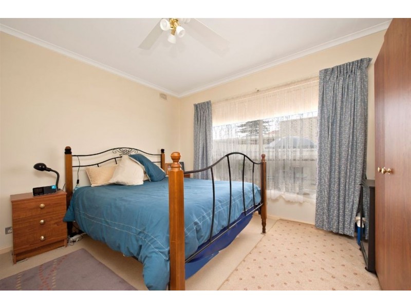 1/2 Pearce Street, Ottoway SA 5013