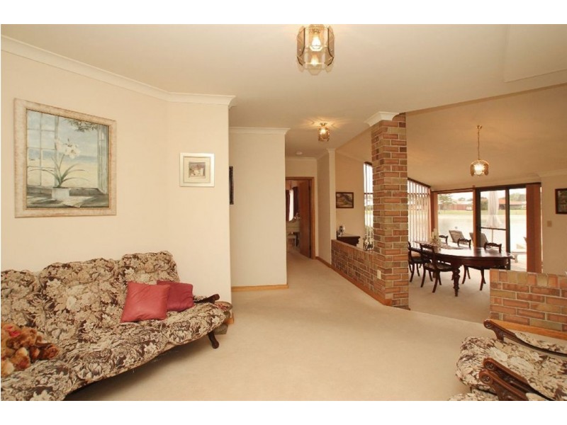 53 McDonald Grove, West Lakes SA 5021