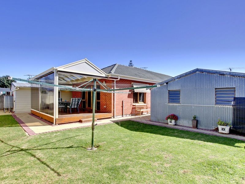 32 Silicate Avenue, Taperoo SA 5017