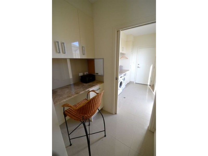 7A Dutton Grove, West Lakes Shore SA 5020