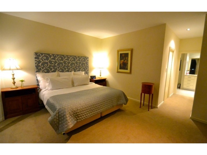 7A Dutton Grove, West Lakes Shore SA 5020