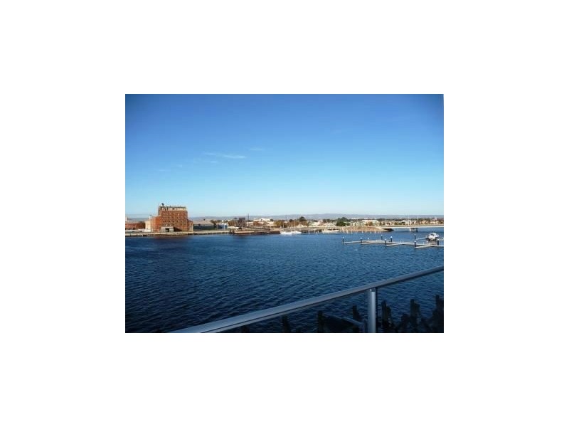 27 Karka Cove, New Port SA 5015