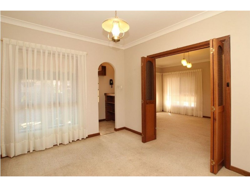 2/1 Cocos Grove, West Lakes SA 5021