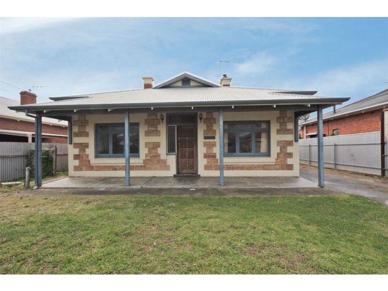 8 Alice Street, Findon SA 5023