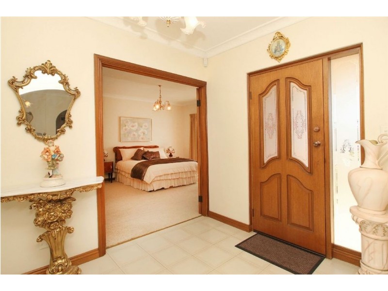 9 Fiji Place, West Lakes SA 5021