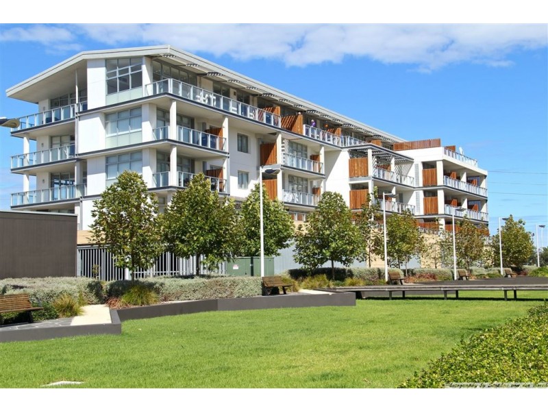 505 The Sails, Wirra Drive, New Port SA 5015