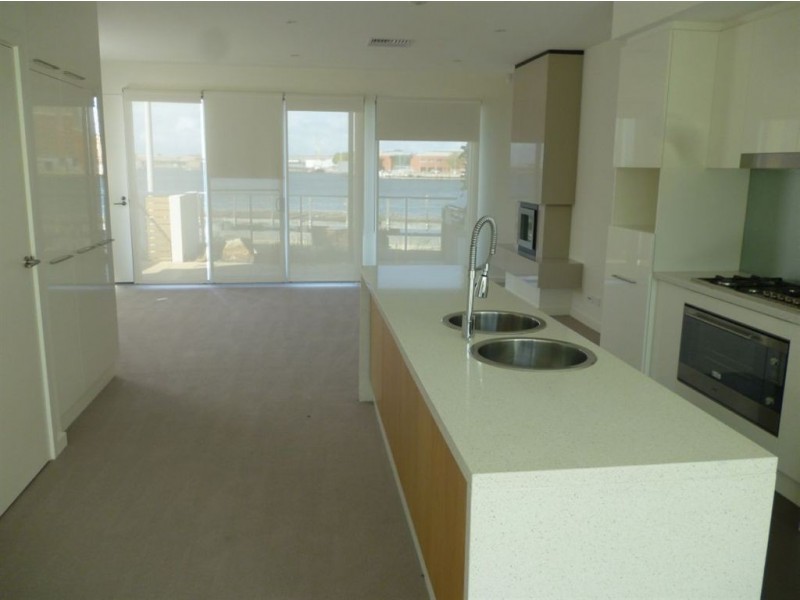 17 Karka Cove, New Port SA 5015