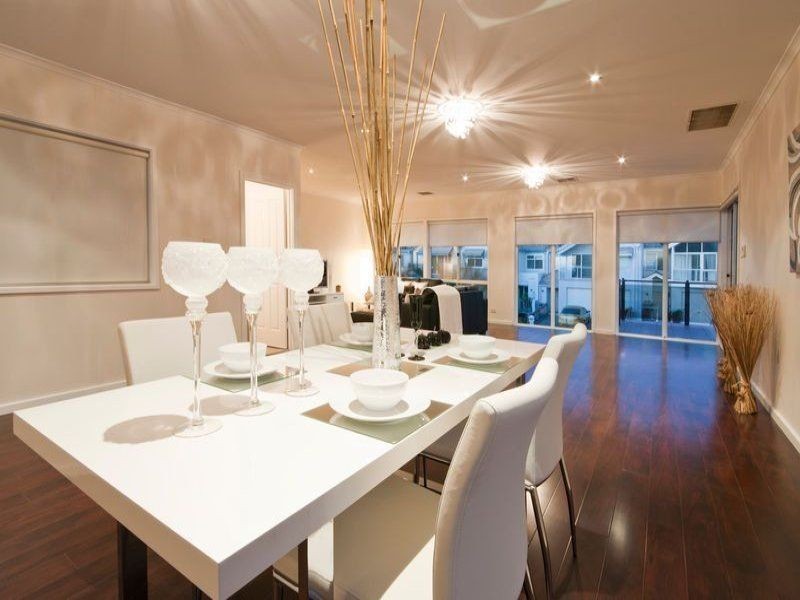 90 Gulf Point Drive, North Haven SA 5018