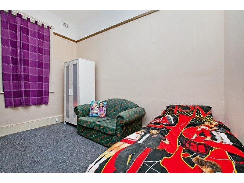 203 Hart Street, Glanville SA 5015