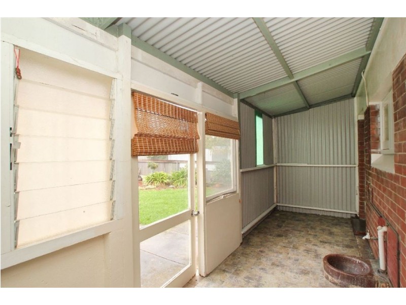 790 Port Road, Woodville South SA 5011